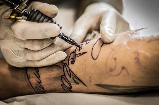 Tatuagem Descascando e Saindo a Tinta