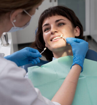 Implante dentario dentes