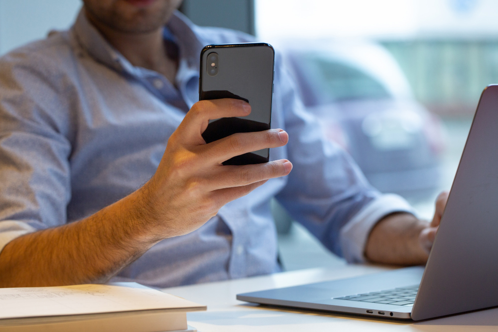 Agentes de IA no WhatsApp: Vendas e atendimento 24 horas 1 IA no WhatsApp