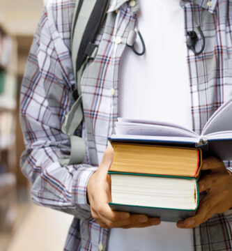 Como abrir uma franquia na área da educação? 1 Estudar com pouco tempo